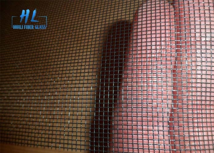 18*16 van het het Vensterscherm van de Maaswijdte120g Glasvezel het Netwerk Zwarte Kleur