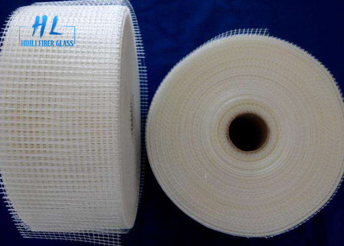 Gewoon geweven glasvezel zelfklevend netband 60g - 65g/m2 Hittebestendig Tot 500°C