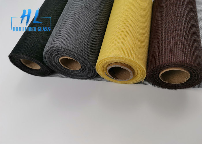 17*14 Met een laag bedekte de Glasvezelklamboe van de ivoorkleur pvc voor Vensters