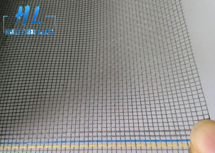 Vierkante glasvezel insektenschermrol met warmtebehandeling voor ramen- en deurbescherming