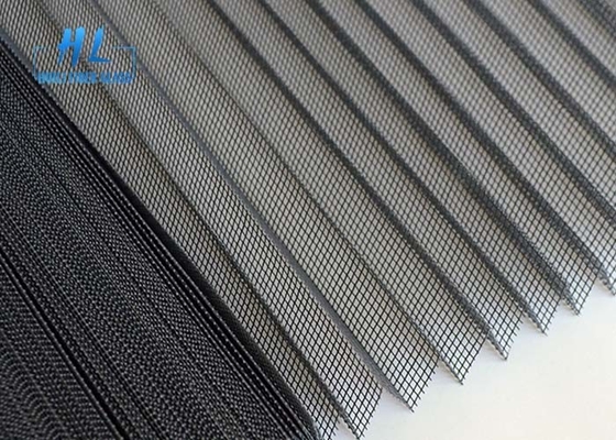 Gepersonaliseerd waterdicht gepleteerd insectenscherm 20x20 mesh 1,4m-3,0m voor makkelijke installatie